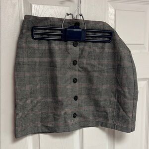 A. Gray Plaid Button-Front Skirt